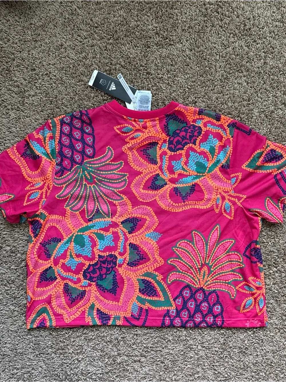 NWT Adidas x FARM Rio Women’s Graphic Tee Vivid Berry Size XL - Picture 5 of 5